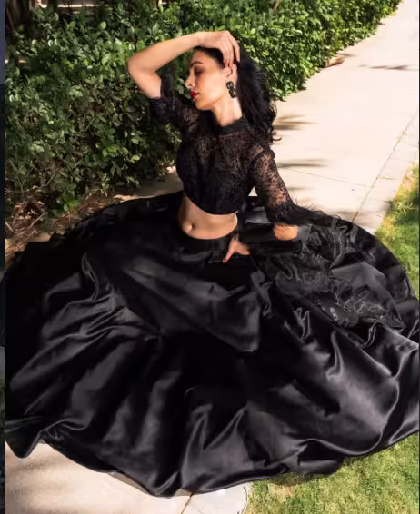 Black lehenga